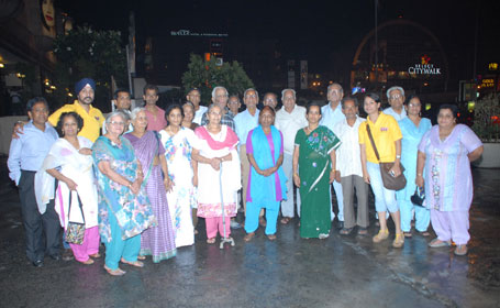 Oye! FM bonds with senior citizens in Delhi